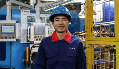 侯斌：从职场新人到新型工匠